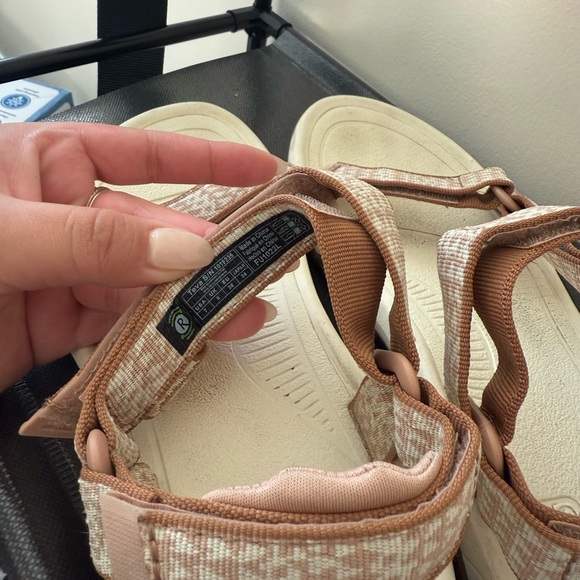 TEVA Hurricane XLT2 Beige - Picture 4 of 7